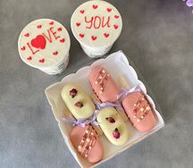 Торты в стакане Love you и муссовые пирожные эскимо с розой