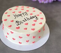 Торт Happy birthday сердечки