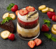 Трайфл Банан-Клубника