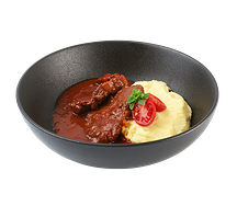 Томленая говядина с картофельным пюре