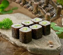 Маки Огурец