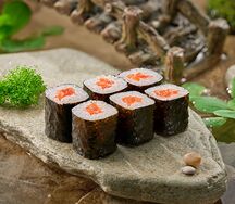 Маки Лосось