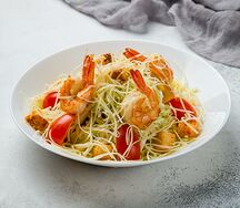 Салат Цезарь с креветками