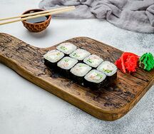 Ролл с креветкой