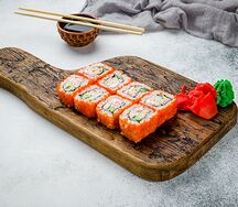 Ролл Калифорния с крабом