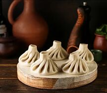 Хинкали с сыром и шпинатом