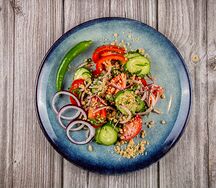Салат по-грузински с орехами