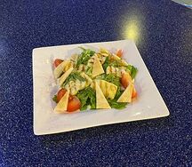 Теплый салат с сыром