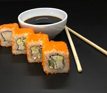 Калифорния со снежным крабом в масаго