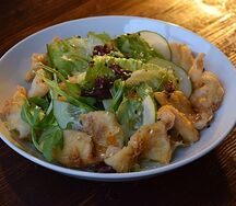 Салат с кальмаром