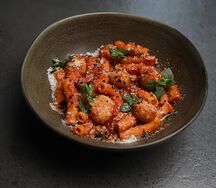 Маккерони Фрикадельки и томаты