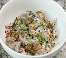 Салат с колбасками