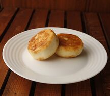 Фирменные сырники с малиной (замороженные)