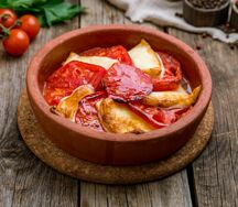 Сыр сулугуни, жаренный на кеци