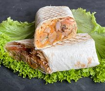 Шаурма в лаваше со свининой