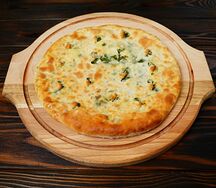 Хачапури со шпинатом и сыром