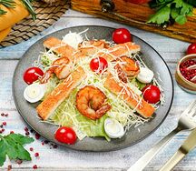 Салат Цезарь креветки