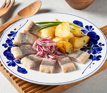 Селедочка с картофелем