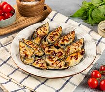 Мидии гриль с сыром пармезан и чесноком L