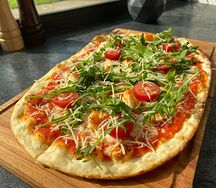 Креветка с рукколой
