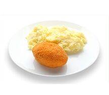 Котлета по-киевски с картофельным пюре