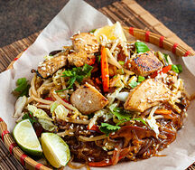 Wok с курицей