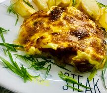 Отбивная под сырной корочкой