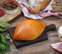 Пирожок с капустой