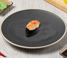 Запеченные суши со снежным крабом