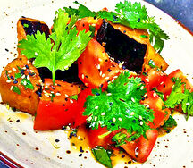 Салат с хрустящими баклажанами