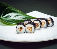 Ролл с угрем