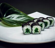 Ролл с чукой