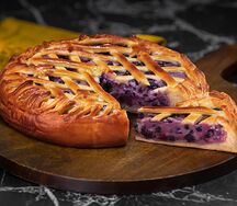 Пирог с черникой и маскарпоне