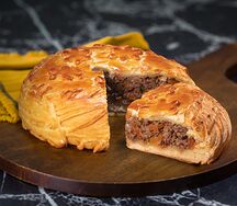 Пирог с мясом и капустой