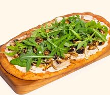 Кето-пицца три сыра с грибами