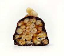 Кедровый орех в шоколаде