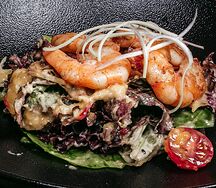 Салат с креветками