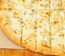 Сырные палочки с горгонзолой