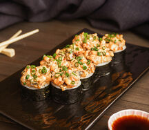 Ролл с острым угрем