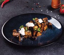 Салат с хрустящими баклажанами