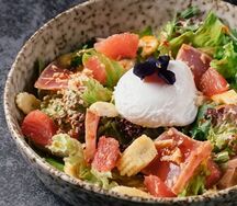 Салат с тунцом и грейпфрутом