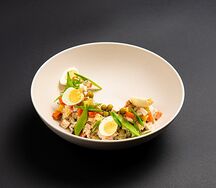 Салат Оливье с копченой куриной грудкой