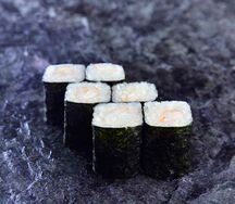 Хосомаки с креветкой