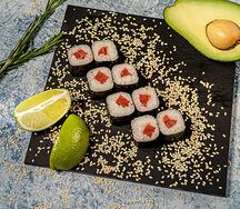 Маки с тунцом