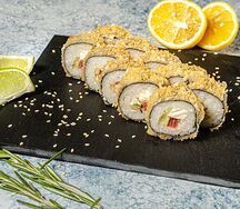 Горячий ролл с тунцом