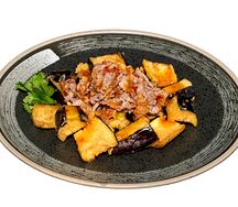 Баклажаны с говядиной