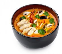 Том ям с курицей