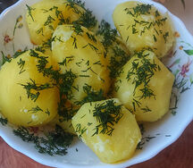 Картофель отварной с укропом