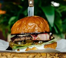 Вишневый Бри