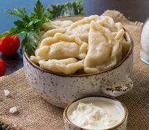 Вареники ручной лепки с картофелем и жареным луком